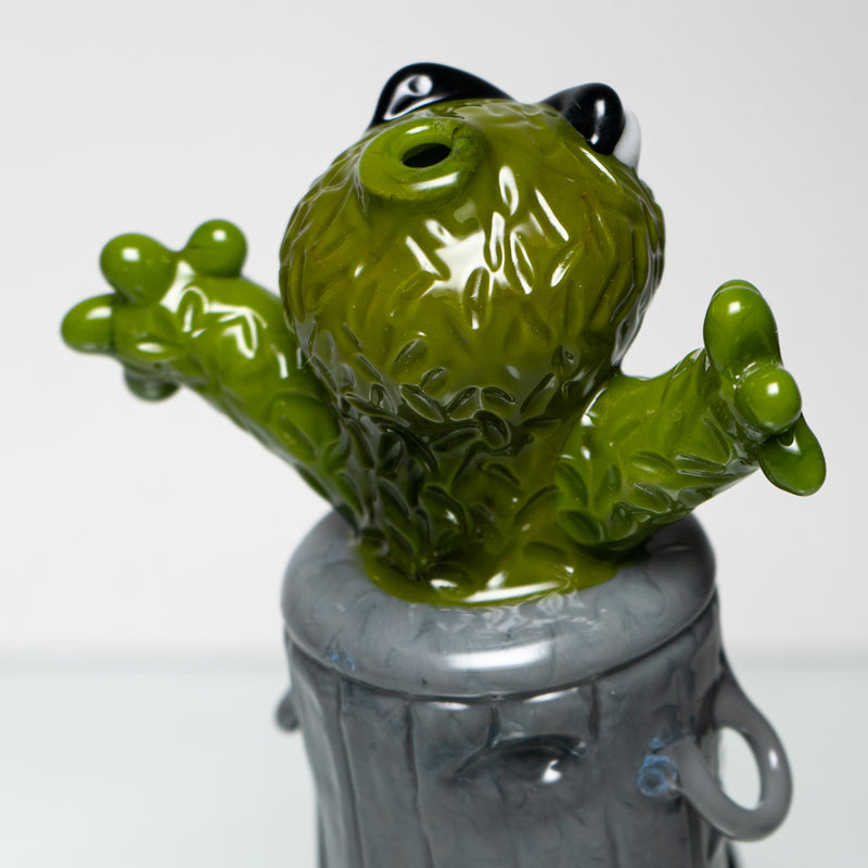 Daniels Glass Art - Sculpted Puffco Peak Top - Oscar the Grouch - The Cave